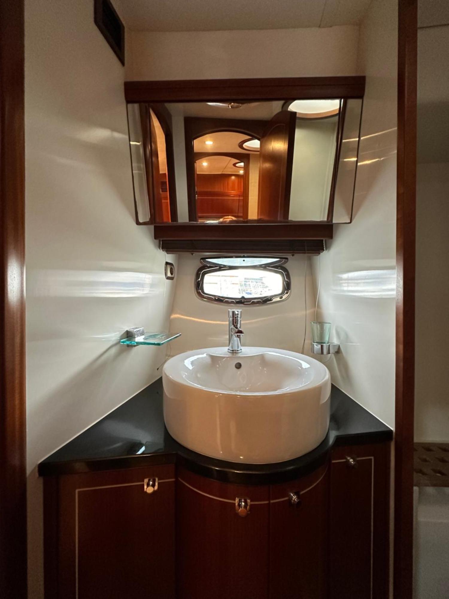 Yacht Pegasus II Otel Barselona Dış mekan fotoğraf